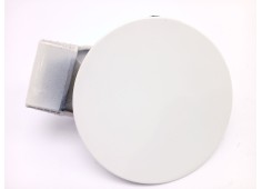 Recambio de tapa exterior combustible para kia carens iv 1.7 crdi referencia OEM IAM 69510A4000  
