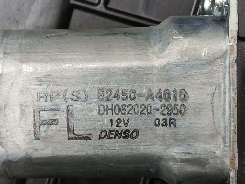 Recambio de elevalunas delantero izquierdo para kia carens iv 1.7 crdi referencia OEM IAM 82470A4260  82450A4010