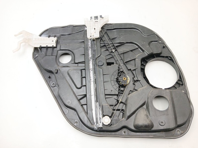 Recambio de elevalunas trasero derecho para kia carens iv 1.7 crdi referencia OEM IAM 83480A4050  83460A4010