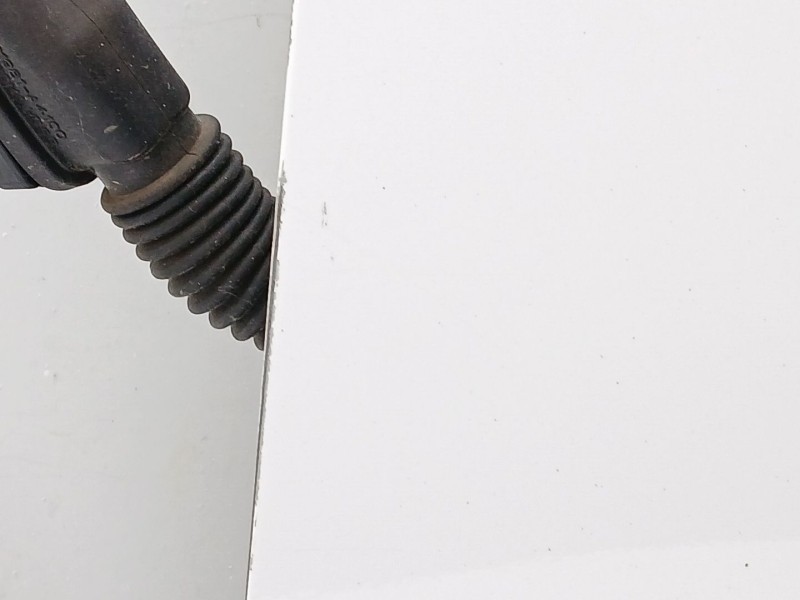 Recambio de puerta delantera izquierda para kia carens iv 1.7 crdi referencia OEM IAM   