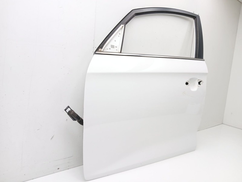 Recambio de puerta delantera izquierda para kia carens iv 1.7 crdi referencia OEM IAM   