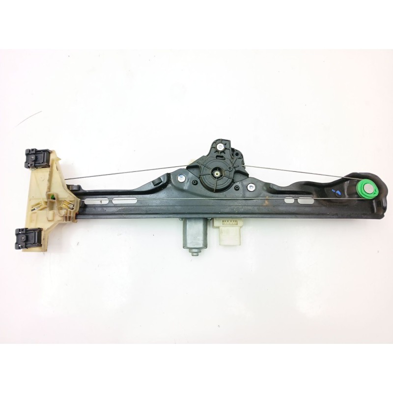 Recambio de elevalunas trasero derecho para citroën c4 picasso ii van (dd_) e-hdi (dd9hc8, dd9hct) referencia OEM IAM 9676172380