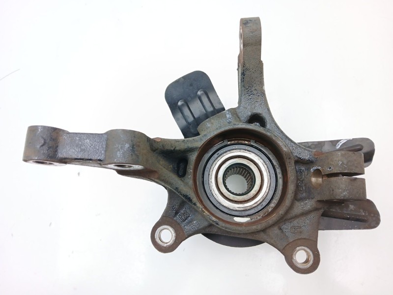 Recambio de mangueta delantera derecha para kia carens iv 1.7 crdi referencia OEM IAM 51716A4001  