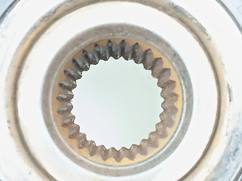 Recambio de mangueta delantera izquierda para kia carens iv 1.7 crdi referencia OEM IAM 51715A4001  