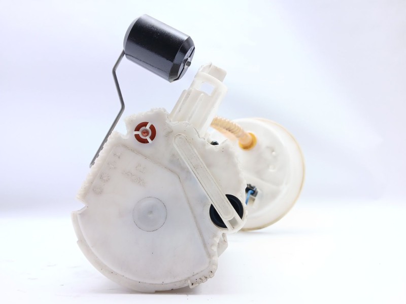 Recambio de bomba combustible para bmw 3 (f30, f80) 318 d referencia OEM IAM 724397213  0580204019