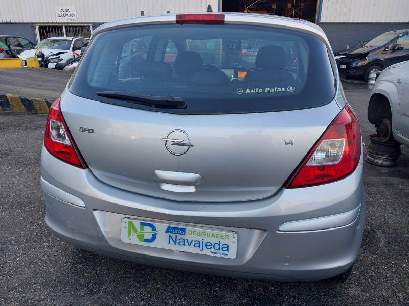opel corsa d (s07) del año 2007