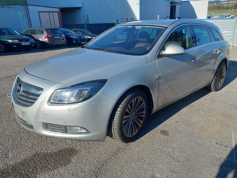 opel insignia a sports tourer (g09) del año 2013