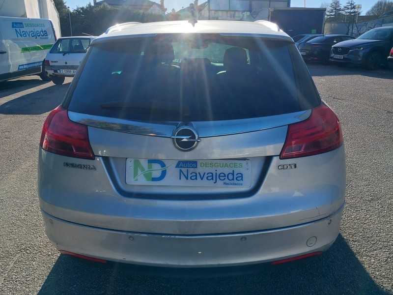 opel insignia a sports tourer (g09) del año 2013
