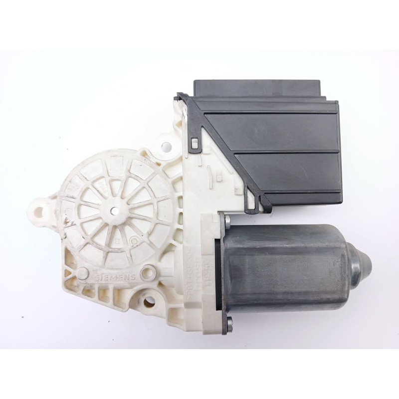 Recambio de motor elevalunas delantero izquierdo para seat ibiza (6l1) stylance referencia OEM IAM 104379101  05074100