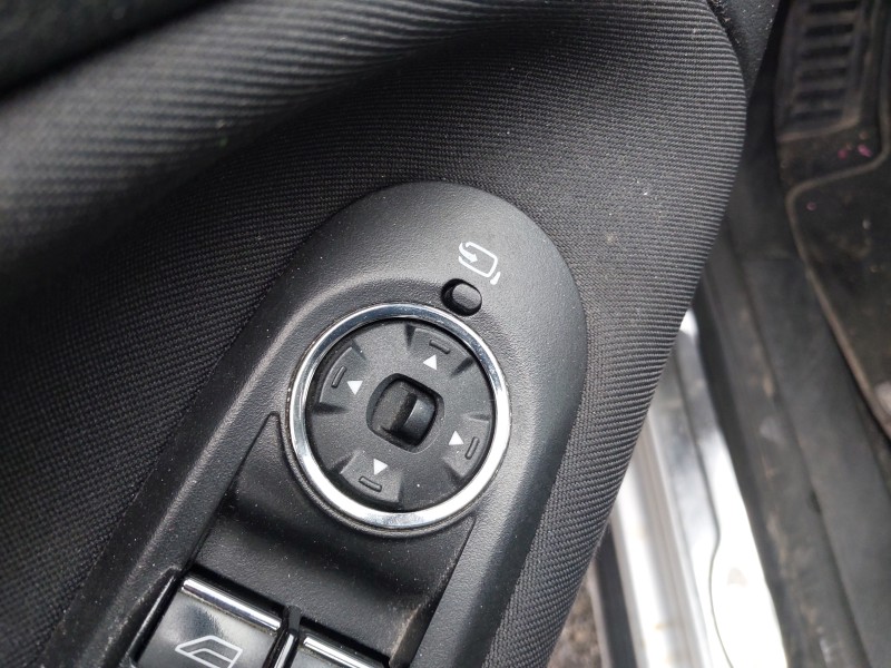 ford mondeo iv (ba7) del año 2014