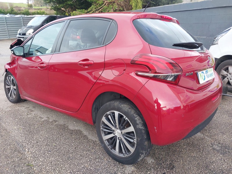 peugeot 208 i (ca_, cc_) del año 2017