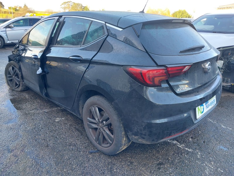 opel astra k (b16) del año 2019