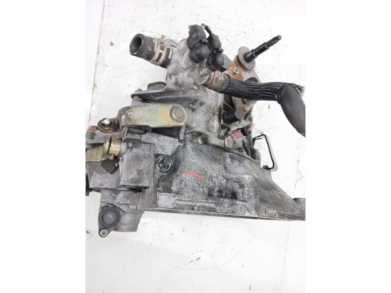 Recambio de caja cambios para peugeot 206 berlina referencia OEM IAM 20cq06  