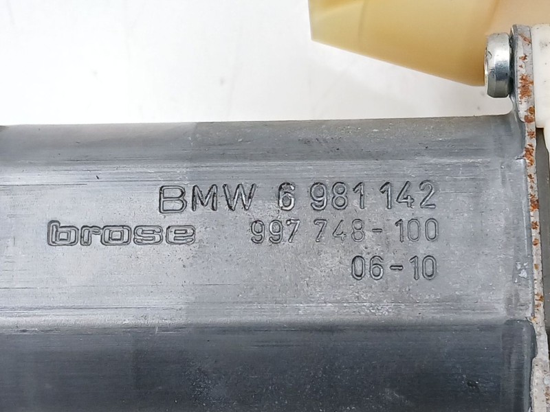 Recambio de elevalunas delantero derecho para bmw 5 (e60) 530 d referencia OEM IAM 6981142  997748100