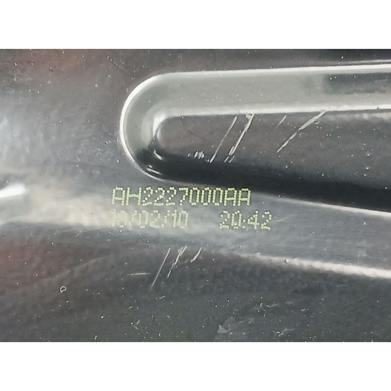 Recambio de elevalunas trasero derecho para land rover discovery iv (l319) 2.7 td 4x4 referencia OEM IAM AH2227000AA  AH2214B554
