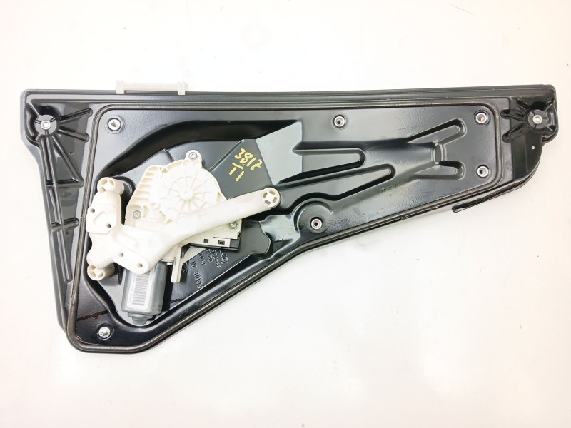 Recambio de elevalunas trasero izquierdo para land rover discovery iv (l319) 2.7 td 4x4 referencia OEM IAM AH2227001AA  AH2214B5