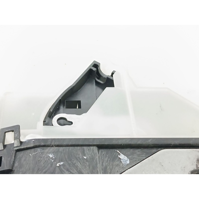 Recambio de cerradura puerta delantera derecha para citroën c4 cactus 1.2 thp 110 referencia OEM IAM 190384  