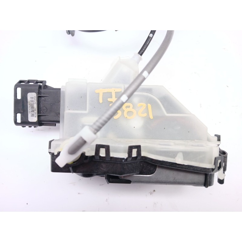 Recambio de cerradura puerta trasera izquierda para citroën c4 cactus 1.2 thp 110 referencia OEM IAM 190389  