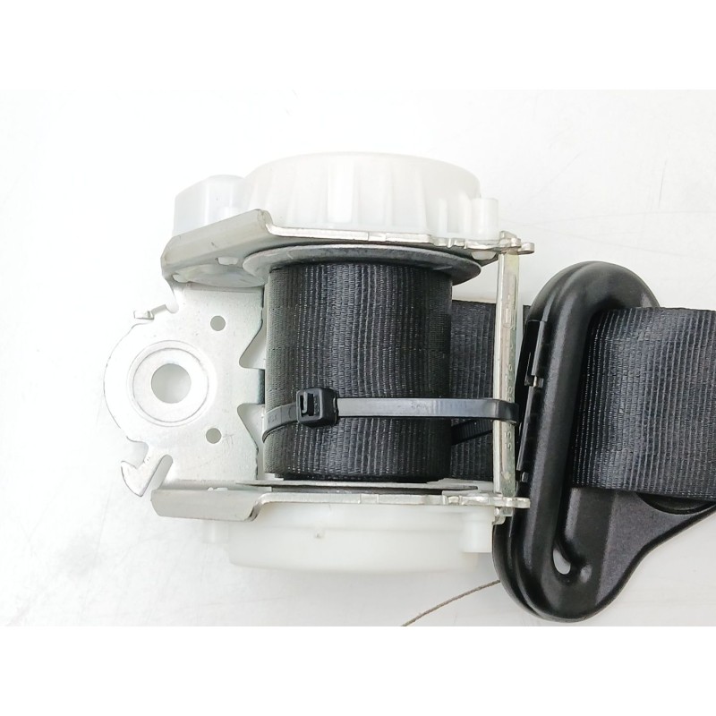 Recambio de cinturon seguridad trasero derecho para citroën c4 cactus 1.2 thp 110 referencia OEM IAM 34143652A  98009738XX