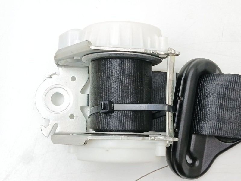 Recambio de cinturon seguridad trasero derecho para citroën c4 cactus 1.2 thp 110 referencia OEM IAM 34143652A  98009738XX