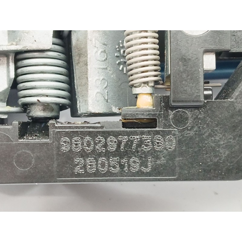 Recambio de maneta exterior delantera izquierda para citroën c4 cactus 1.2 thp 110 referencia OEM IAM 9802977380  