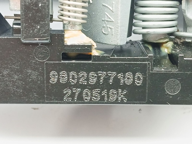 Recambio de maneta exterior trasera derecha para citroën c4 cactus 1.2 thp 110 referencia OEM IAM 9802977180  