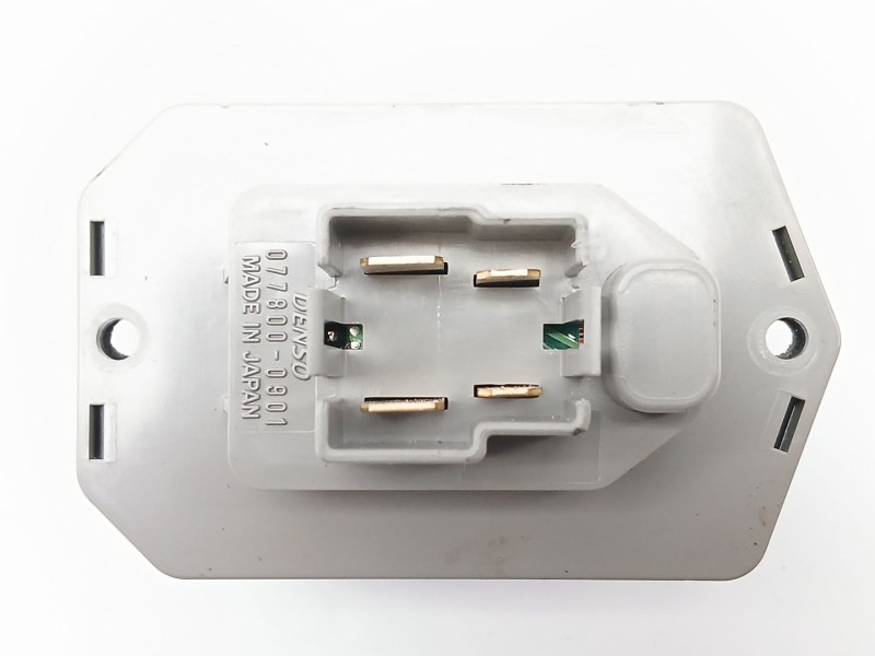 Recambio de resistencia calefaccion para land rover discovery iv (l319) 2.7 td 4x4 referencia OEM IAM 0778000901  