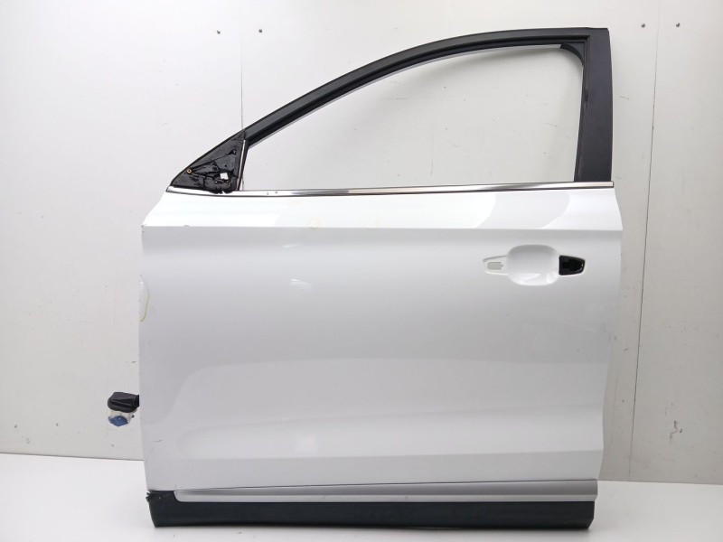 Recambio de puerta delantera izquierda para mg mg zs suv 1.5 vti referencia OEM IAM 10322109  