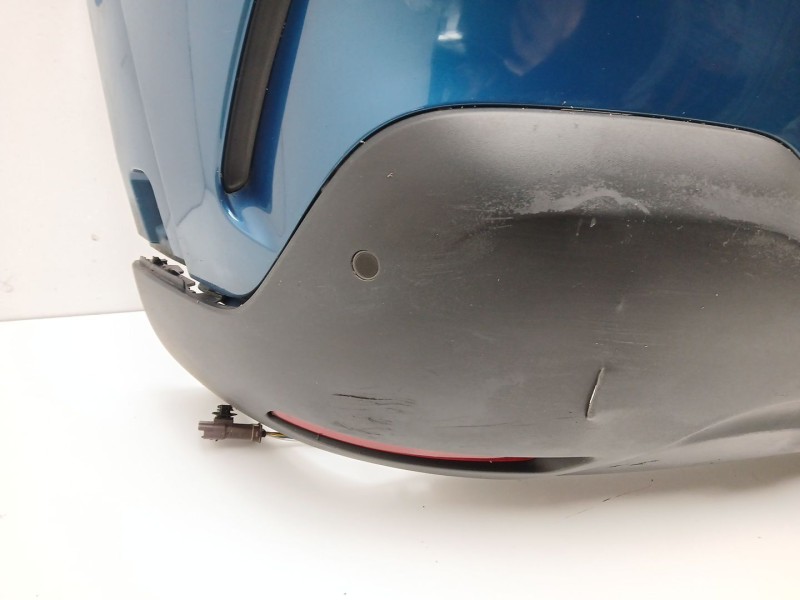 Recambio de paragolpes trasero para citroën c4 cactus 1.2 thp 110 referencia OEM IAM 9822267877  