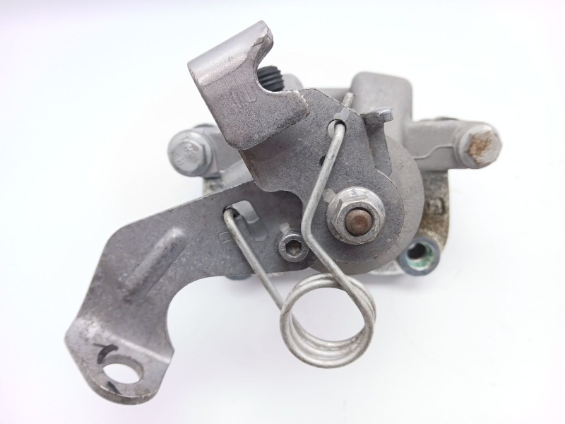 Recambio de pinza freno trasera derecha para mg mg zs suv 1.5 vti referencia OEM IAM 17399445  