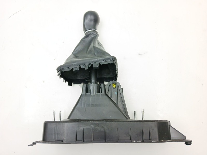 Recambio de palanca cambio para seat arona (kj7, kjp) 1.0 tsi referencia OEM IAM 2Q0711049K  