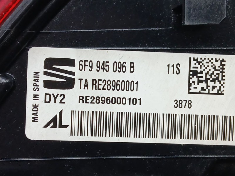 Recambio de piloto trasero derecho para seat arona (kj7, kjp) 1.0 tsi referencia OEM IAM 6F9945096B  