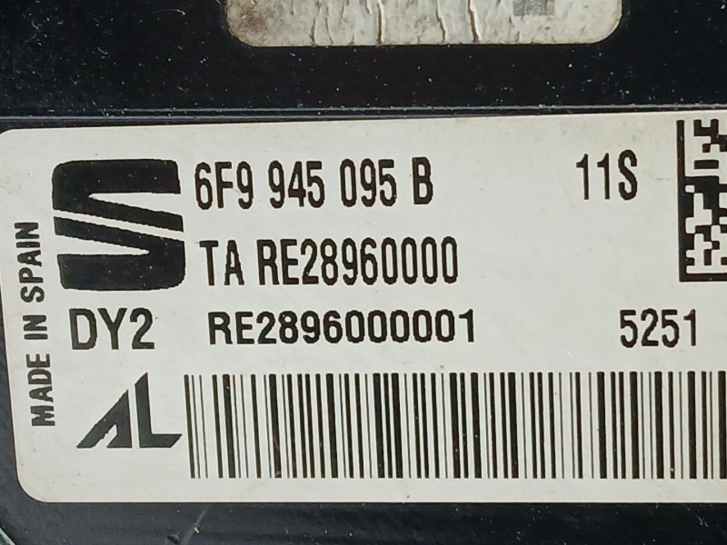 Recambio de piloto trasero izquierdo para seat arona (kj7, kjp) 1.0 tsi referencia OEM IAM 6F9945095B  