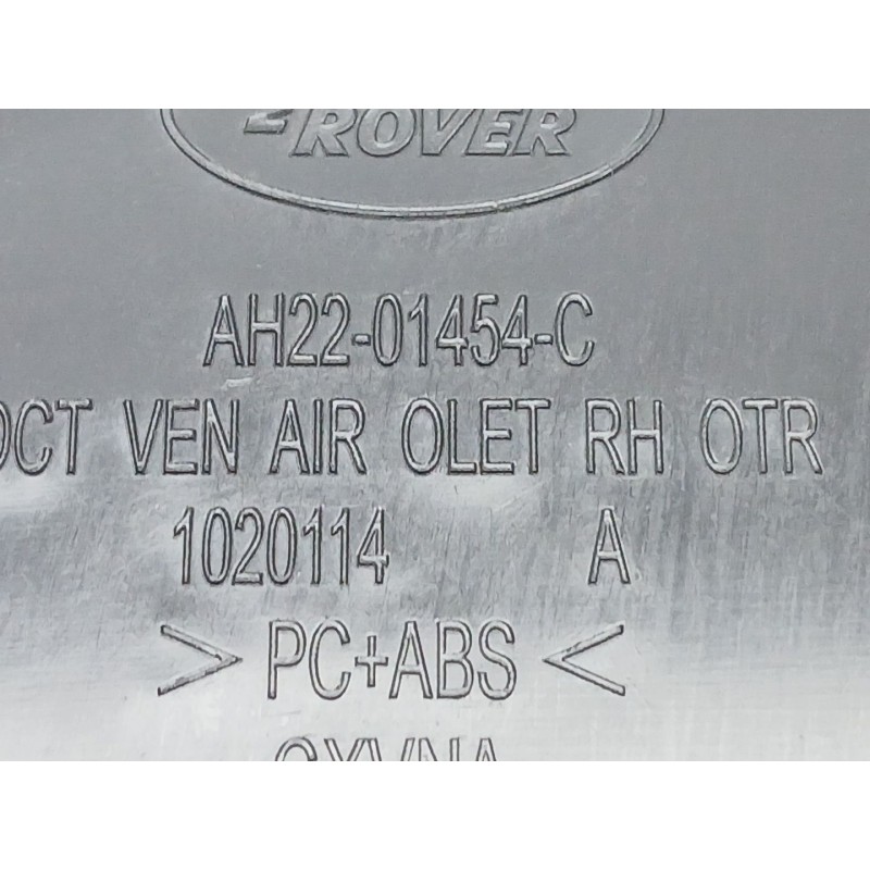 Recambio de rejilla aireadora para land rover discovery iv (l319) 2.7 td 4x4 referencia OEM IAM AH2201454C  
