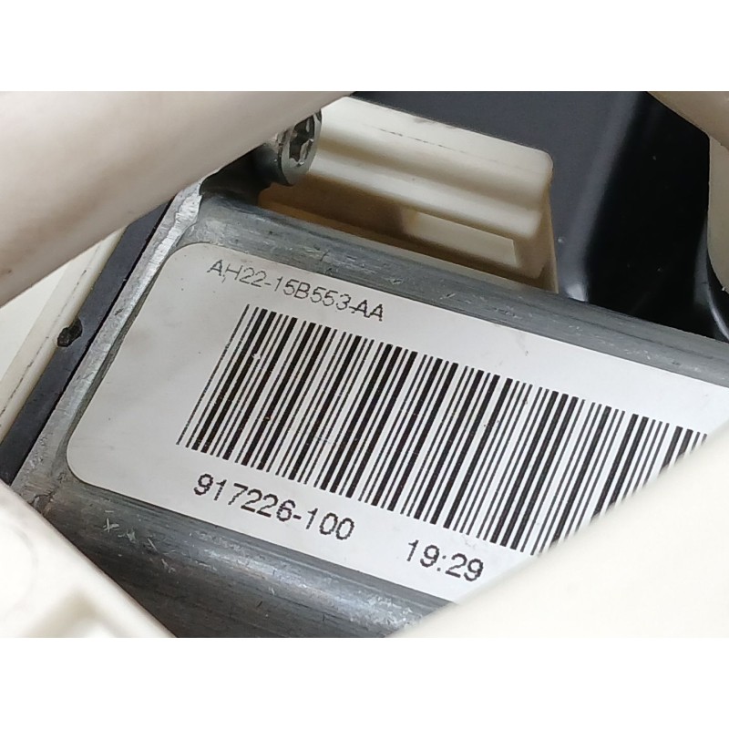 Recambio de elevalunas delantero izquierdo para land rover discovery iv (l319) 2.7 td 4x4 referencia OEM IAM AH2223201AB  AH2215