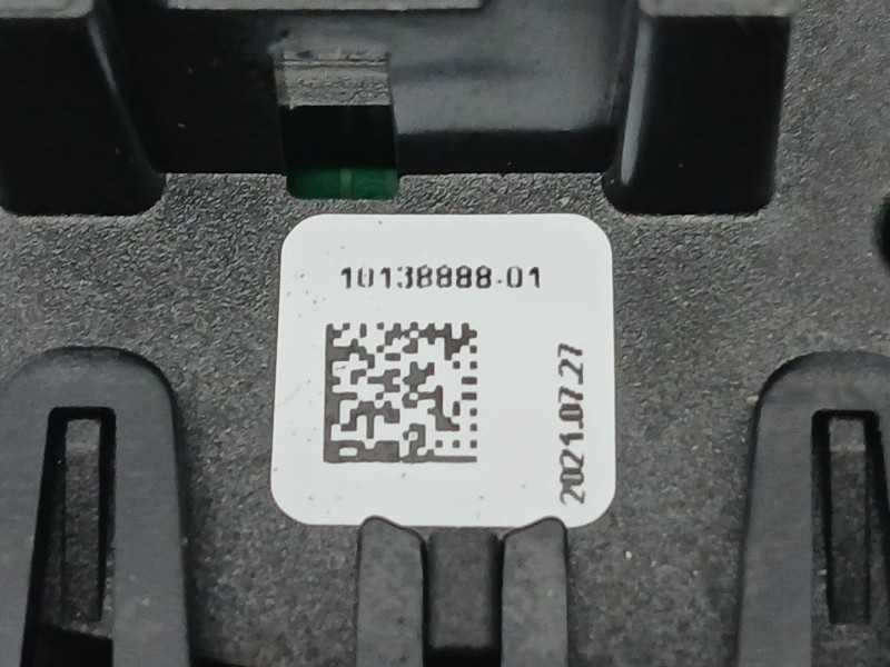 Recambio de mando limpia para mg mg zs suv 1.5 vti referencia OEM IAM 10138888  