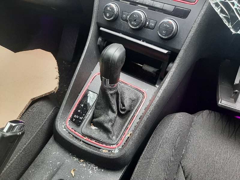 seat leon (5f1) del año 2014