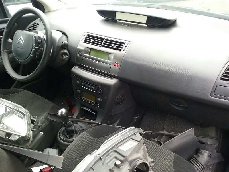 citroën c4 berlina del año 2009