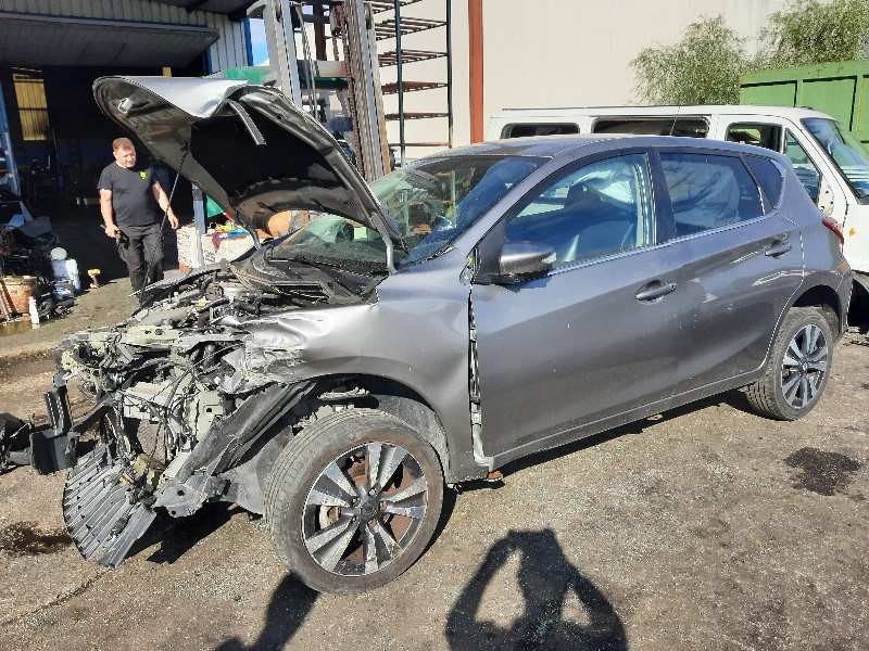 nissan pulsar (c13) del año 2015