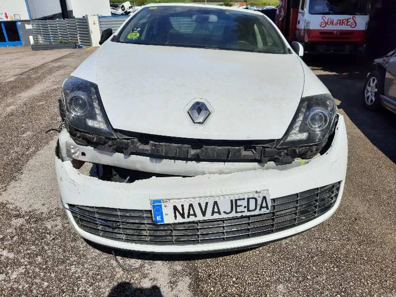 renault laguna coupe del año 2012