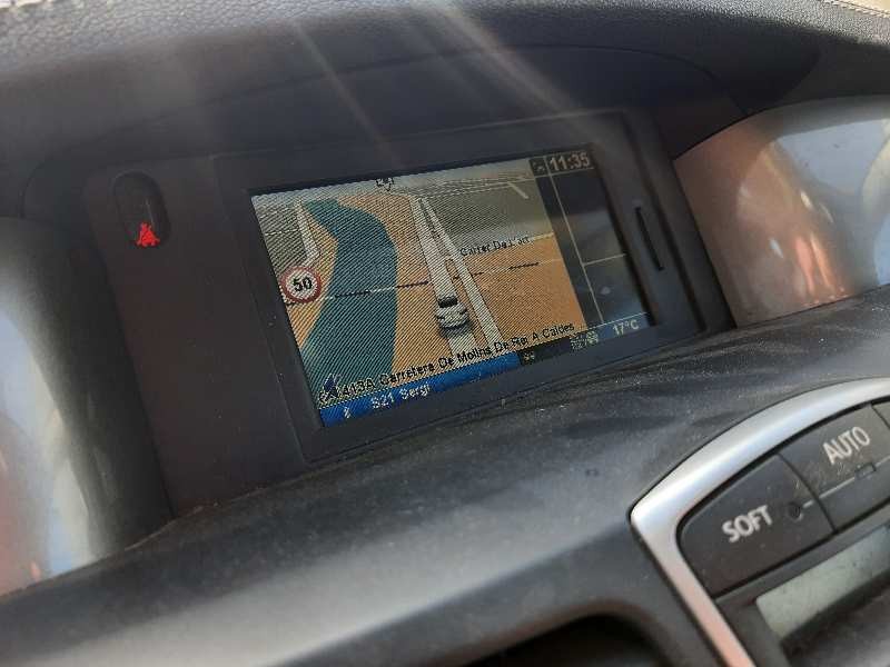 renault laguna coupe del año 2012