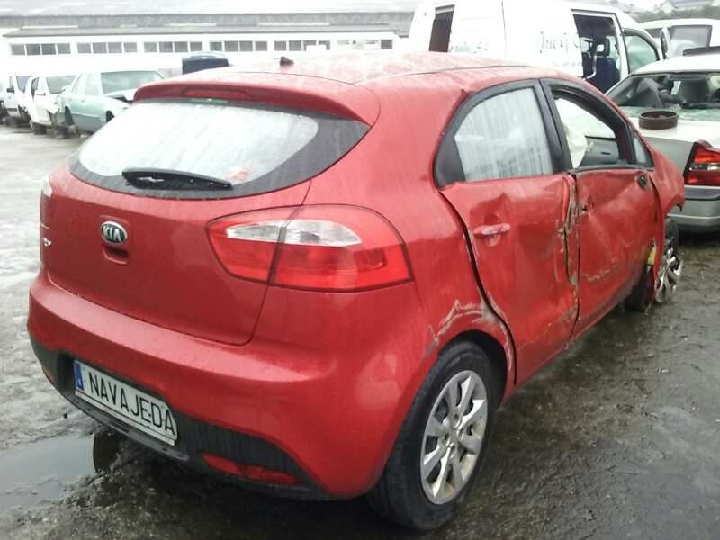 kia rio del año 2014