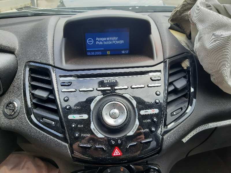 ford fiesta (ccn) del año 2013