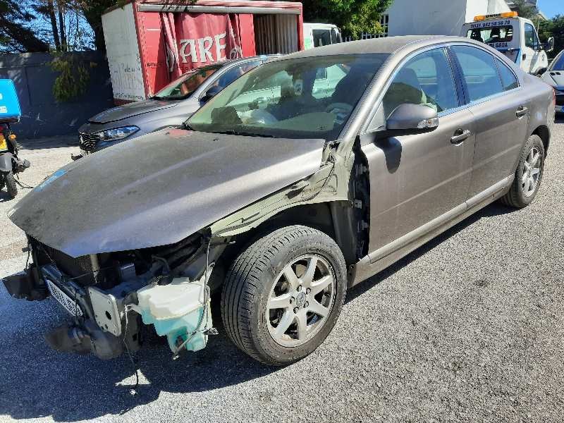 volvo s80 berlina del año 2008