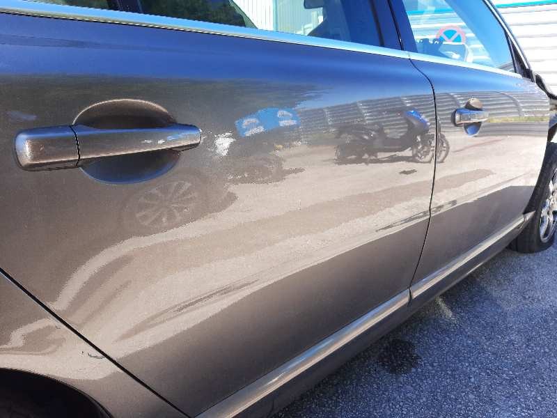 volvo s80 berlina del año 2008