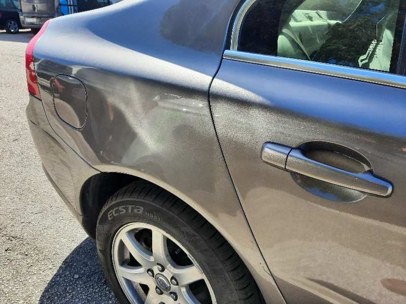 volvo s80 berlina del año 2008