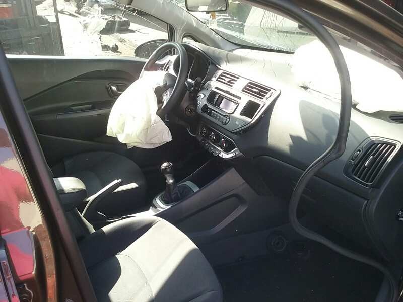 kia rio del año 2011