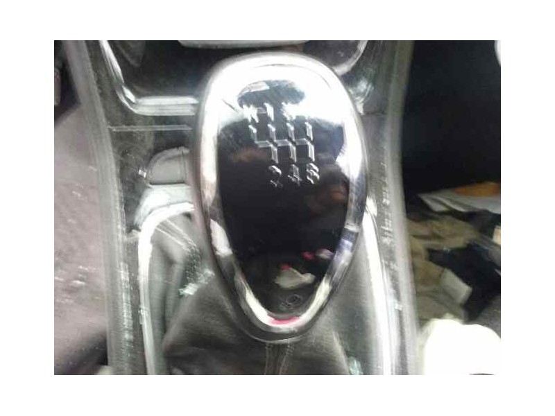 opel astra k lim. 5türig del año 2014