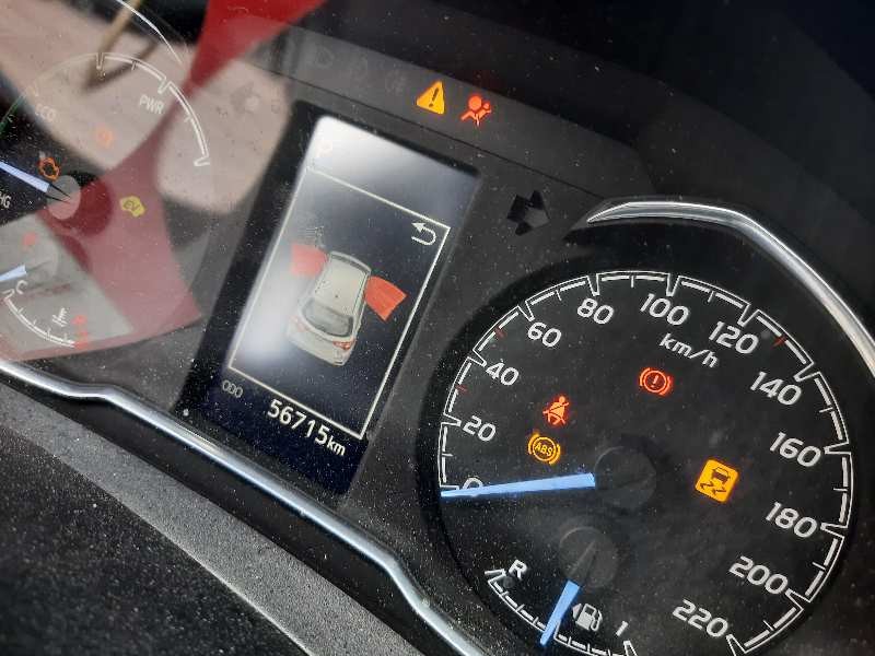 toyota yaris del año 2020