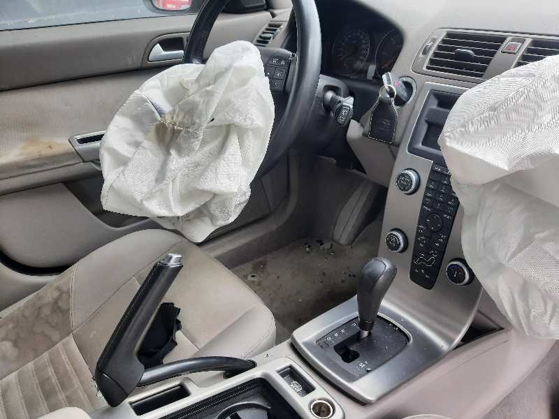 volvo v50 familiar del año 2009